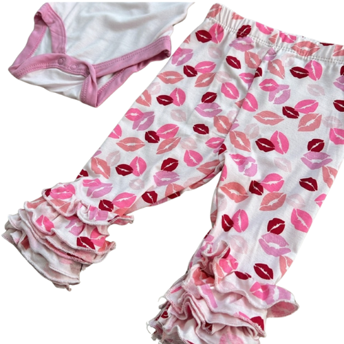 Kisses for Mom Bodysuit, Flare Pants and Headband Set