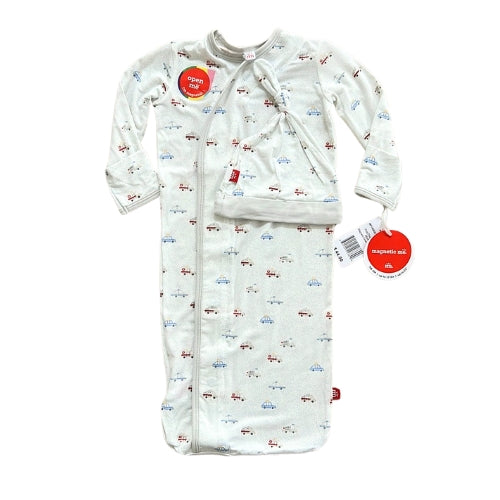 Hug Dispatcher Magnetic Sleeper Gown and Hat Set